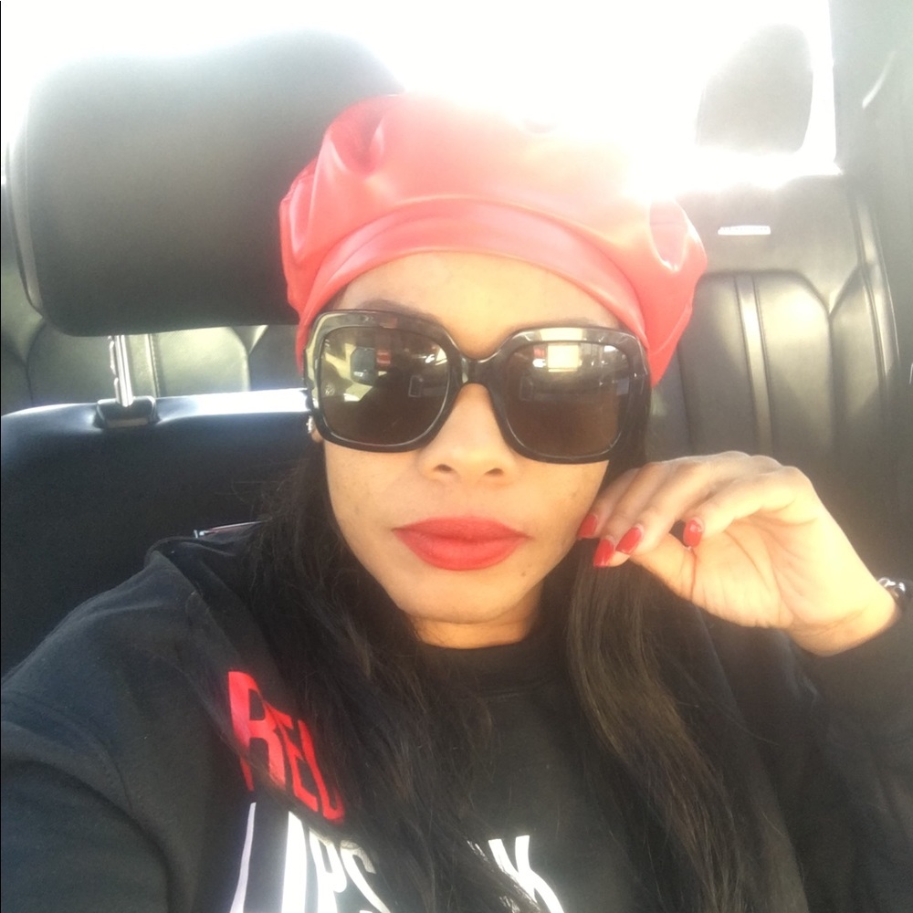 Meet your Posher, Andrea